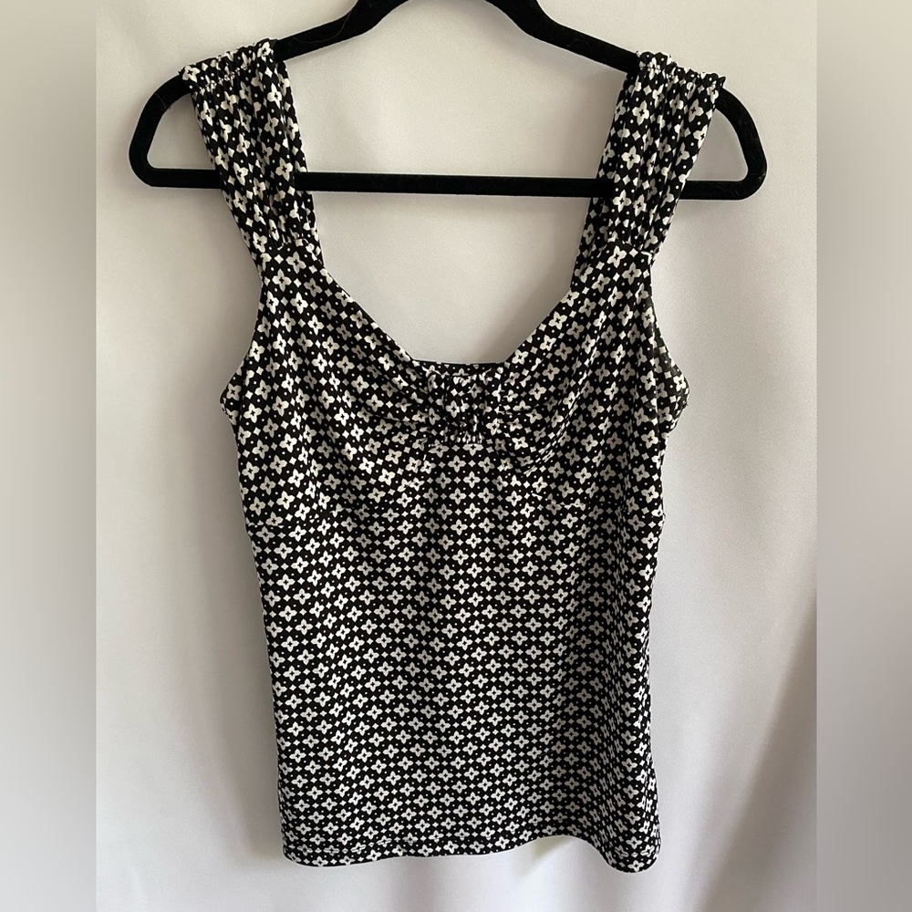 🤍WHBM🖤 Original Tank Top